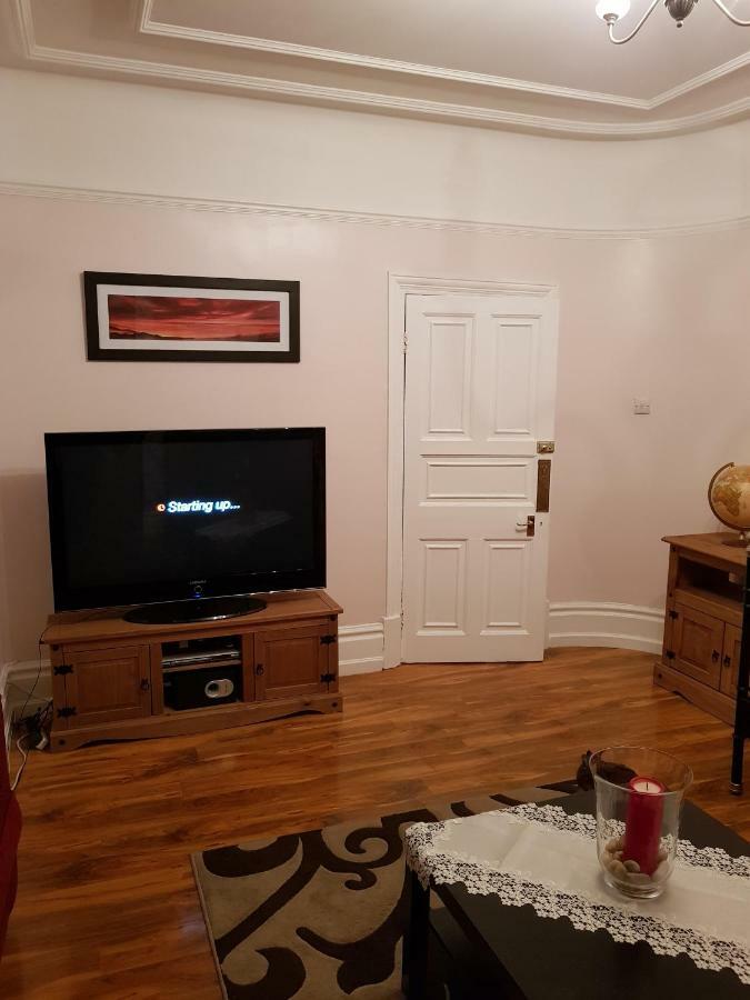 Beautiful Room In Victorian Family Home Ilford Extérieur photo